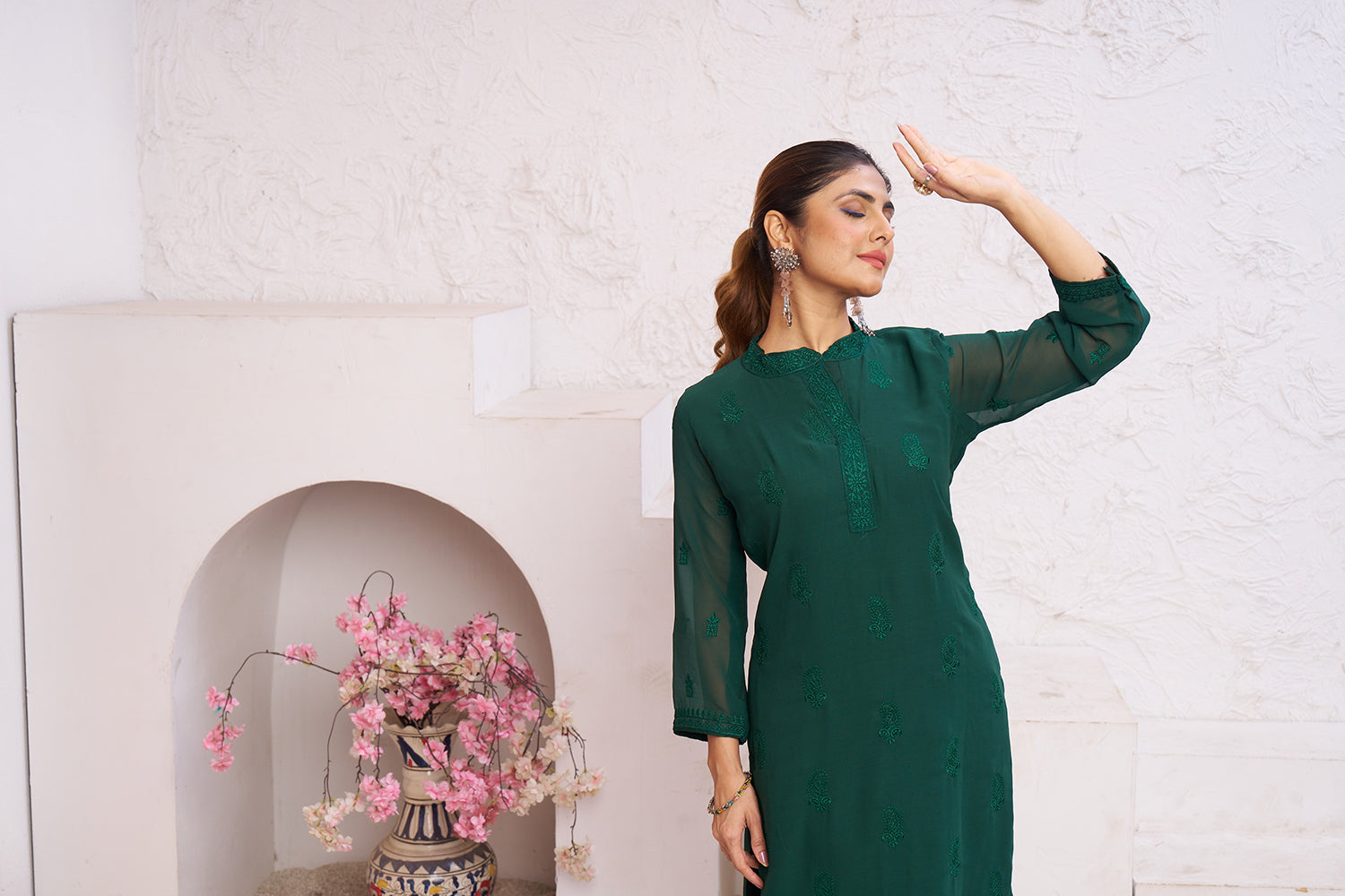 Clothiks Heavy Fox Gorgert with embroidery work Inner Stiched kurti