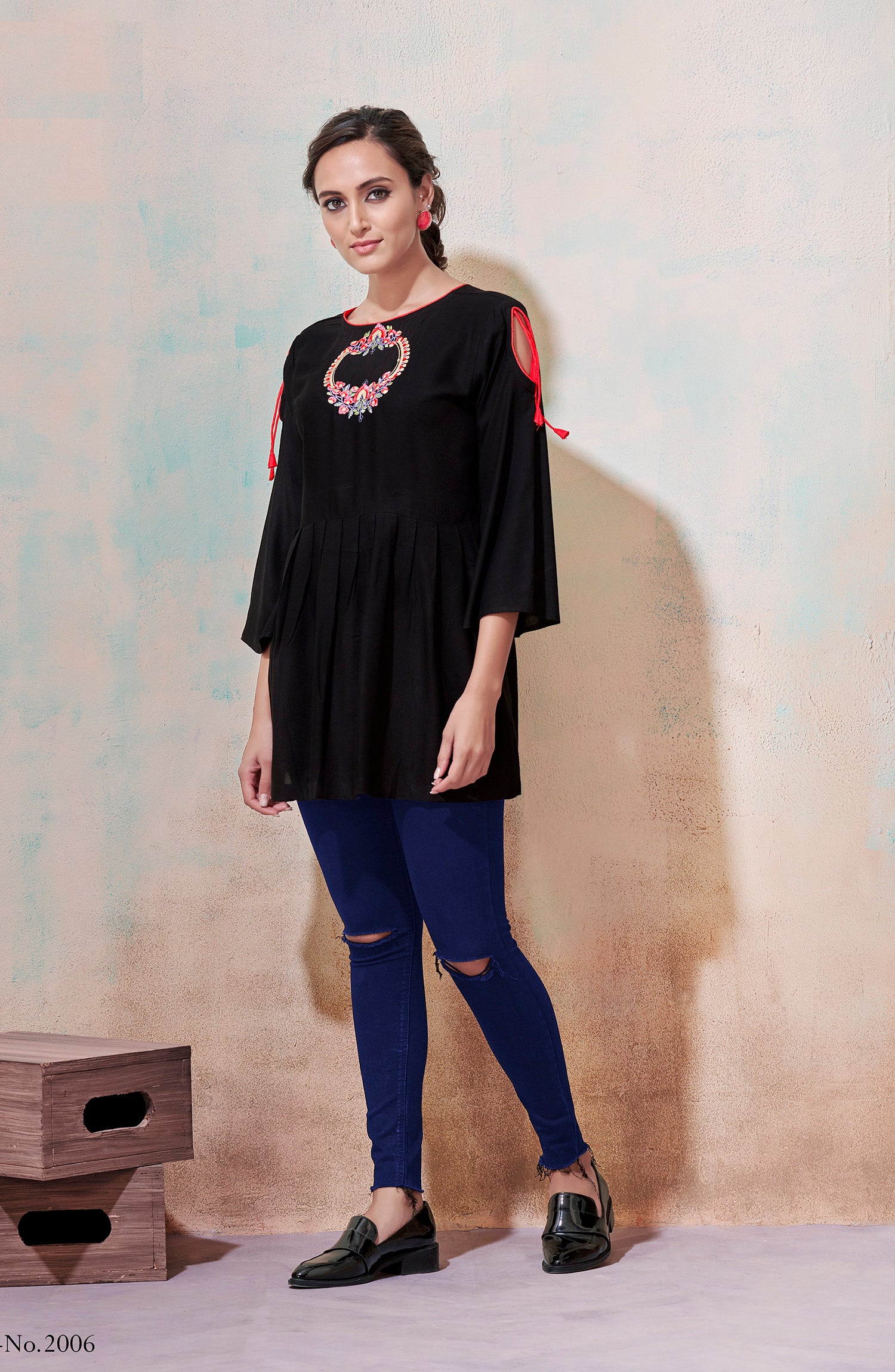 Clothiks 14KG Heavy Riyon Short Top with Designer style kurti