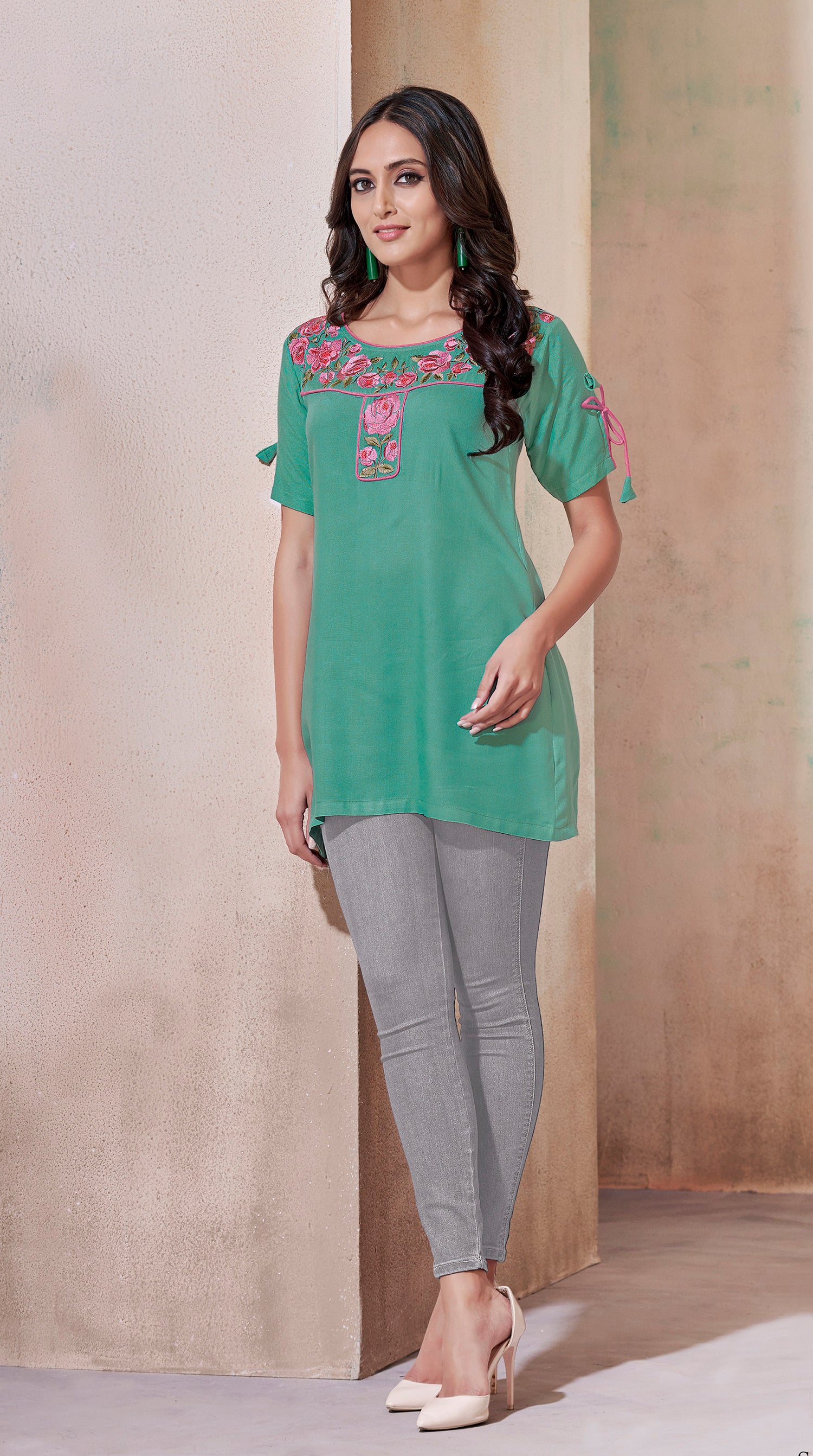 Clothiks 14KG Heavy Riyon Short Top with Designer style kurti
