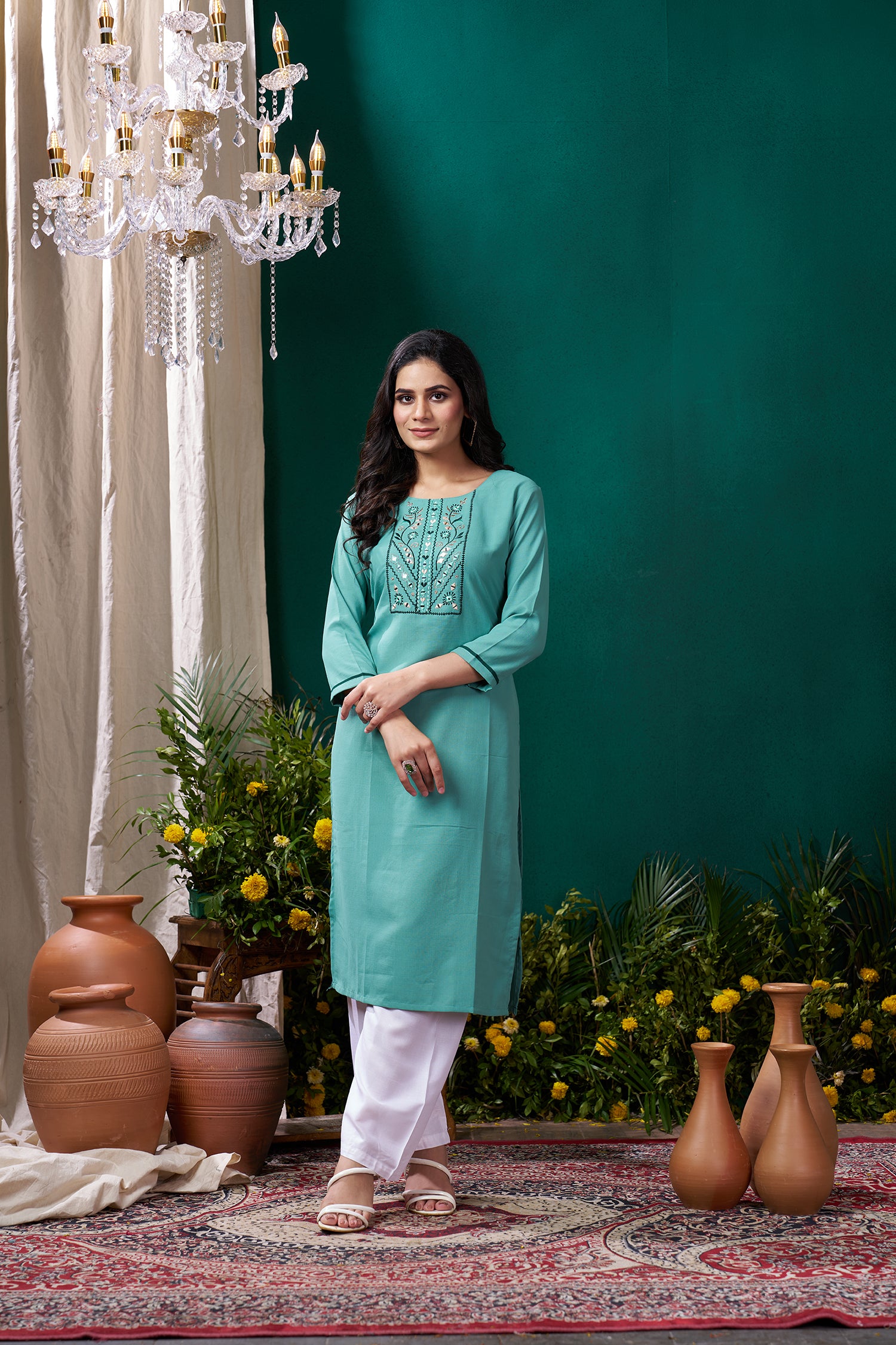 Clothiks Maaza Cotton Handwork with Pocket kurti