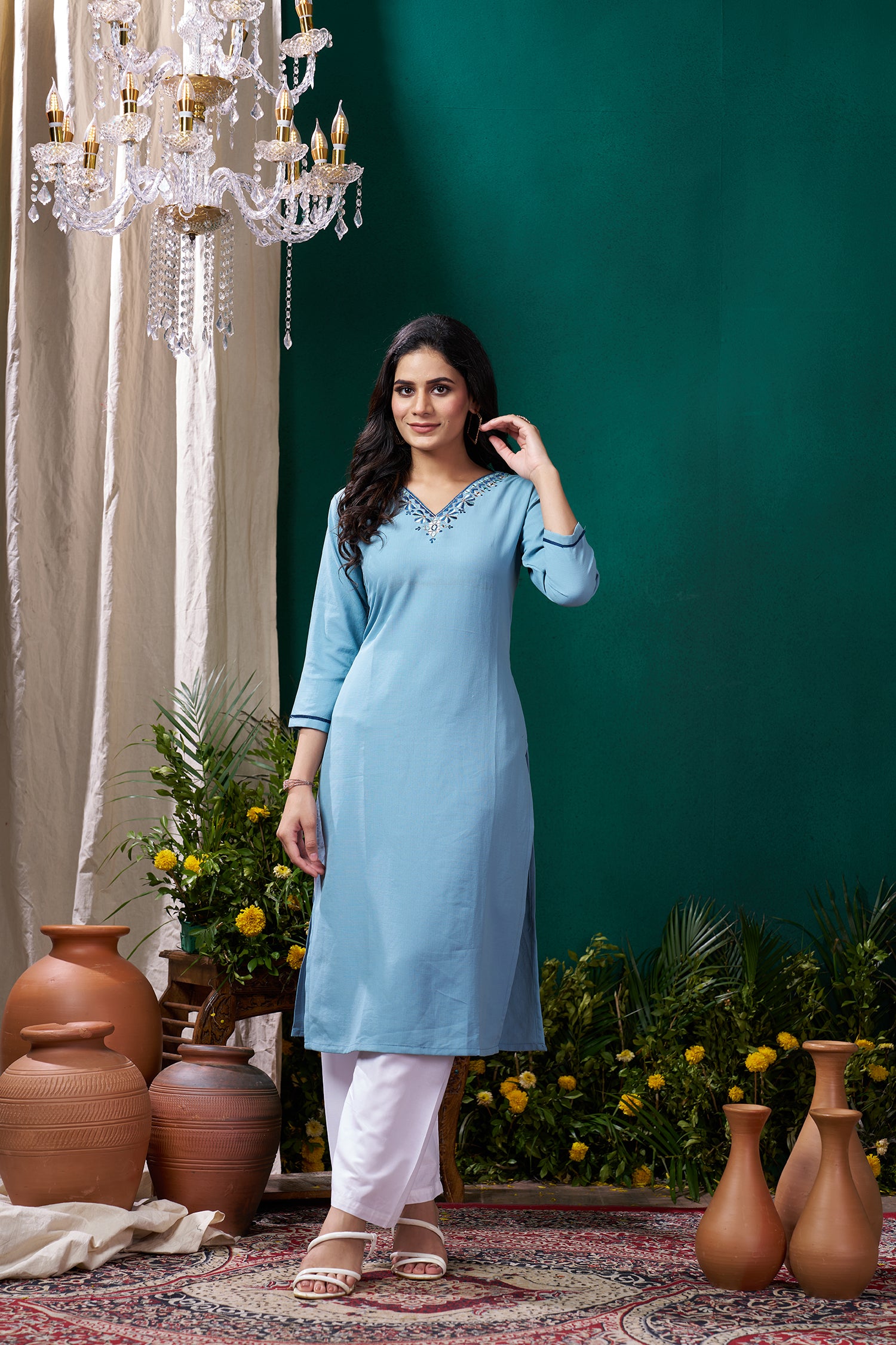Clothiks Maaza Cotton Handwork with Pocket kurti