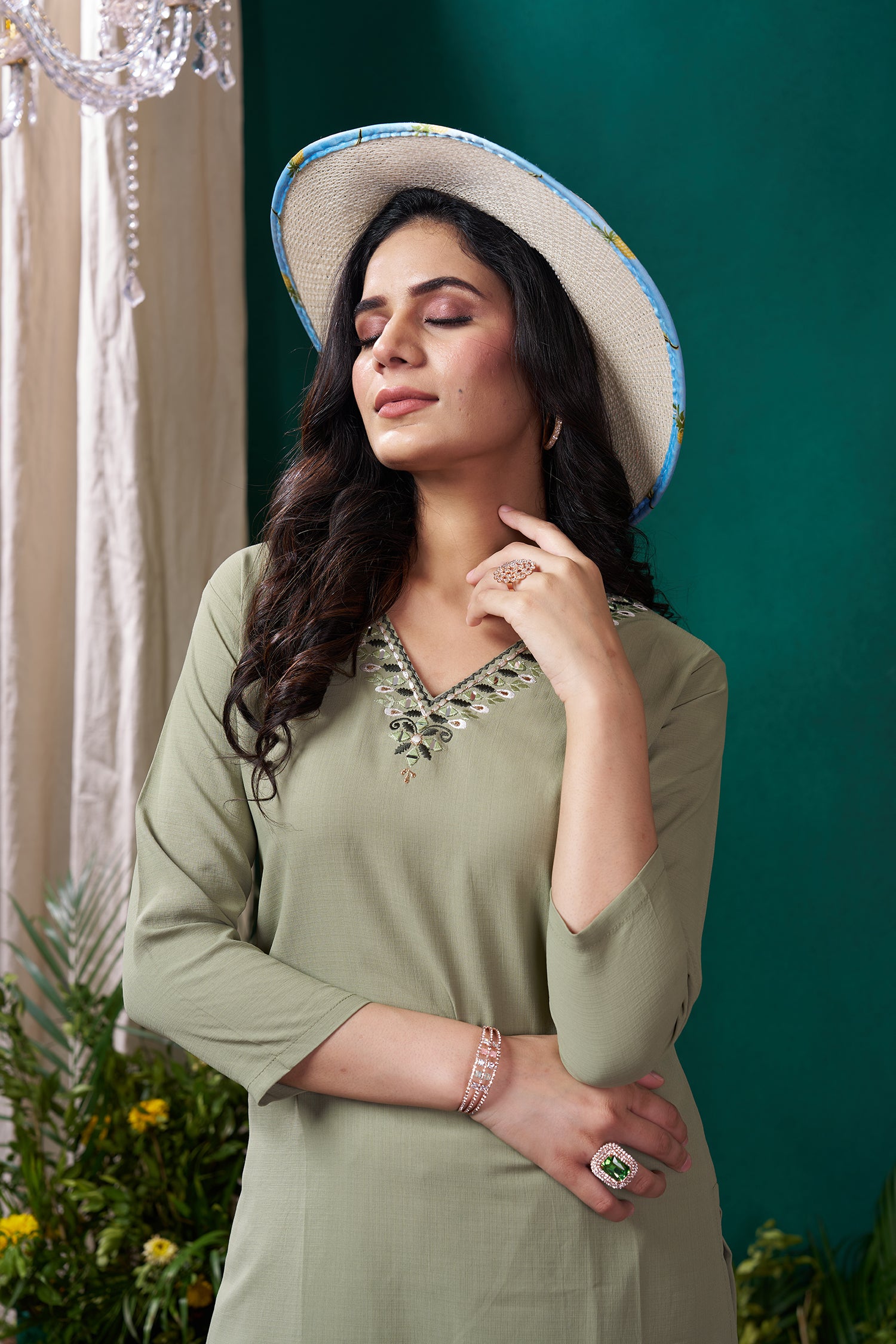 Clothiks Maaza Cotton Handwork with Pocket kurti