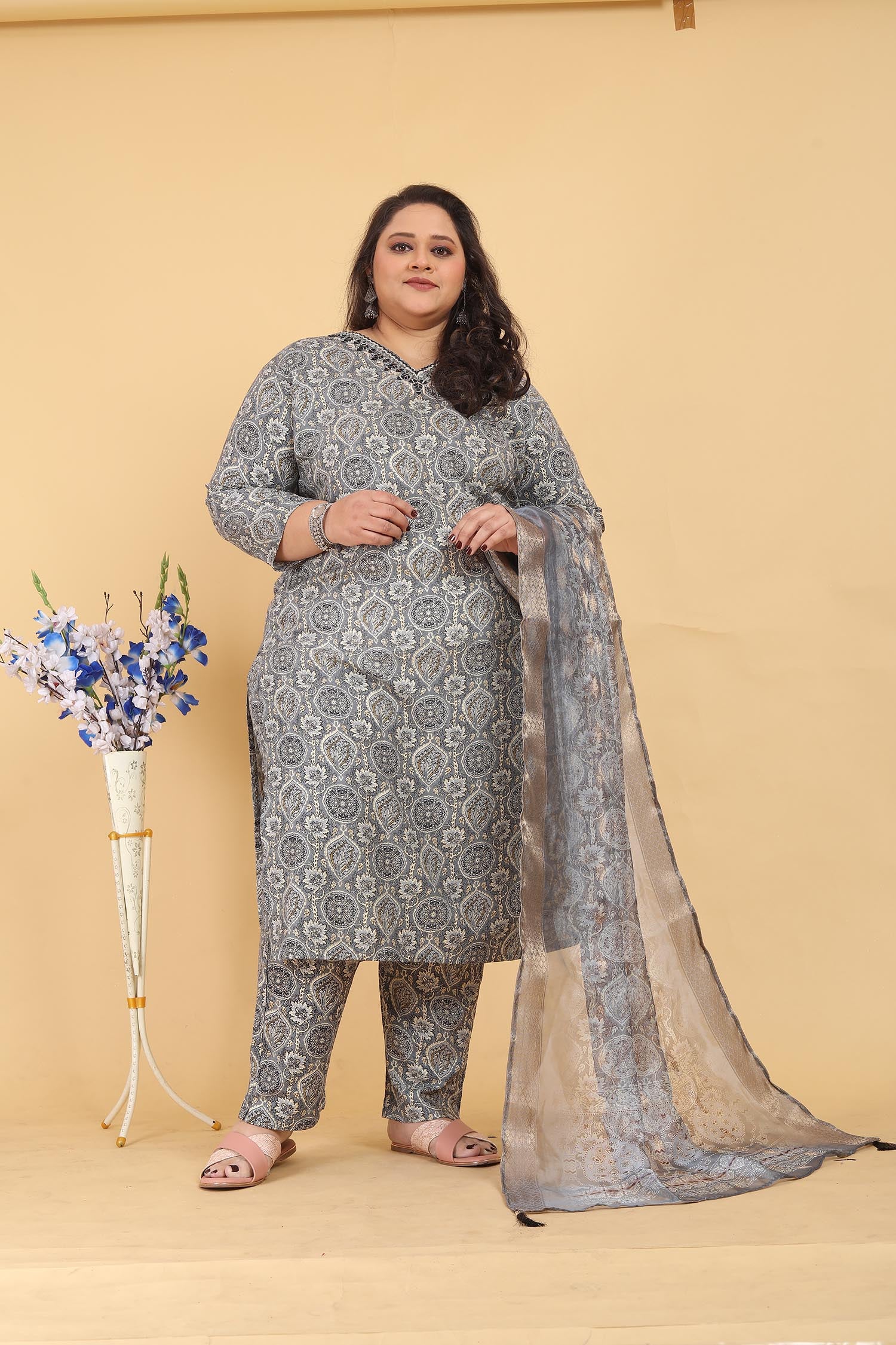 Clothiks Premium Riyon Export Quality With Handwork kurti