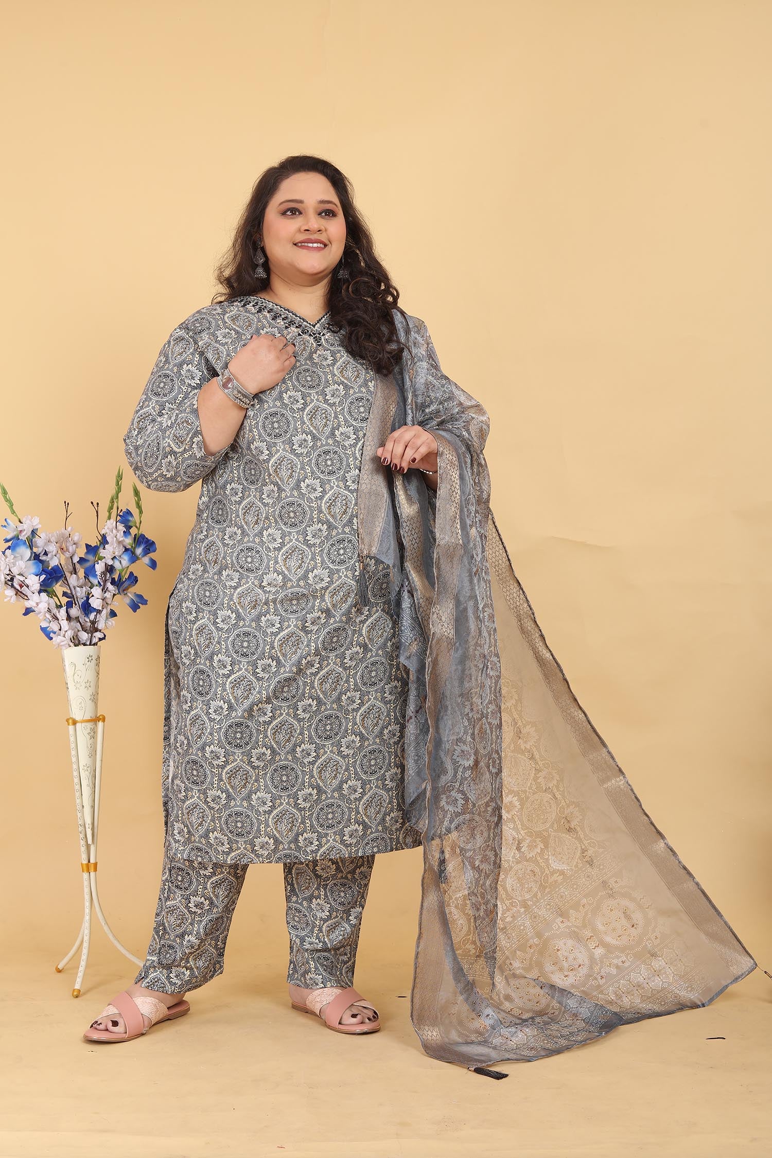 Clothiks Premium Riyon Export Quality With Handwork kurti