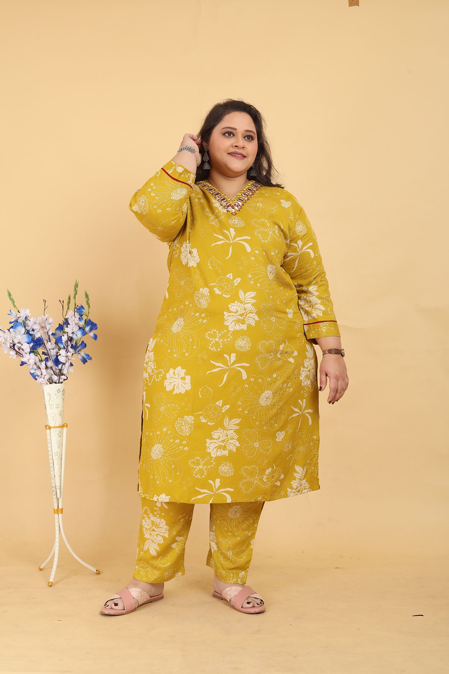 Clothiks Premium Riyon Export Quality With Handwork kurti