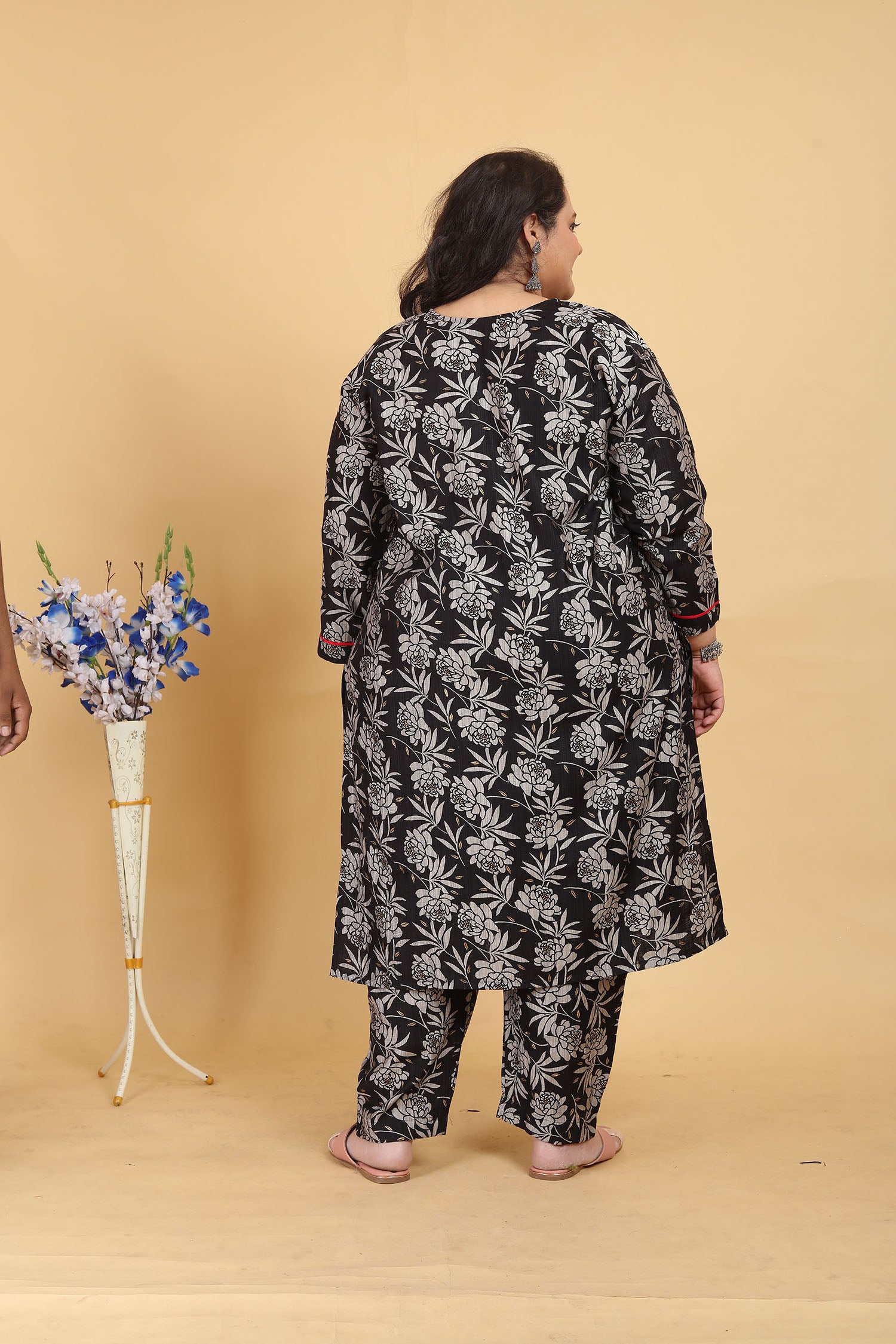 Clothiks Premium Lichi Viscose Export Quality With Handwork kurti