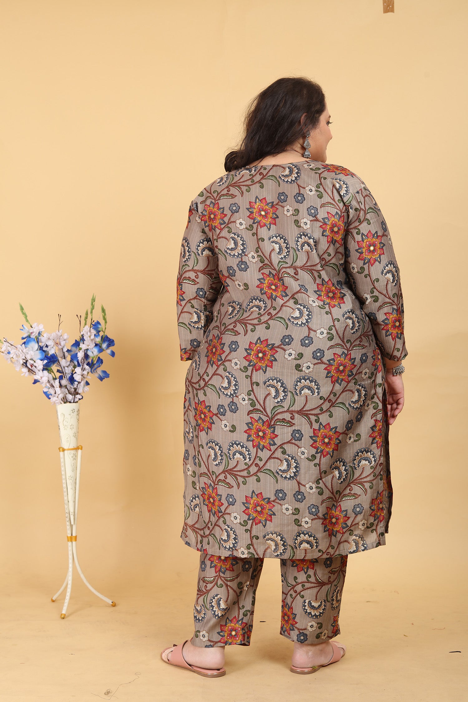 Clothiks Premium Lichi Viscose Export Quality With Handwork kurti